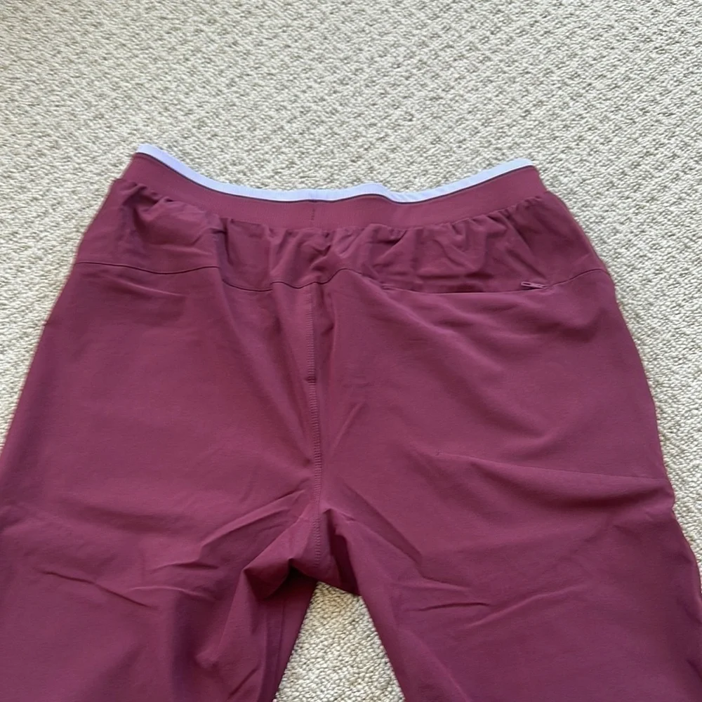 Fabletics these red